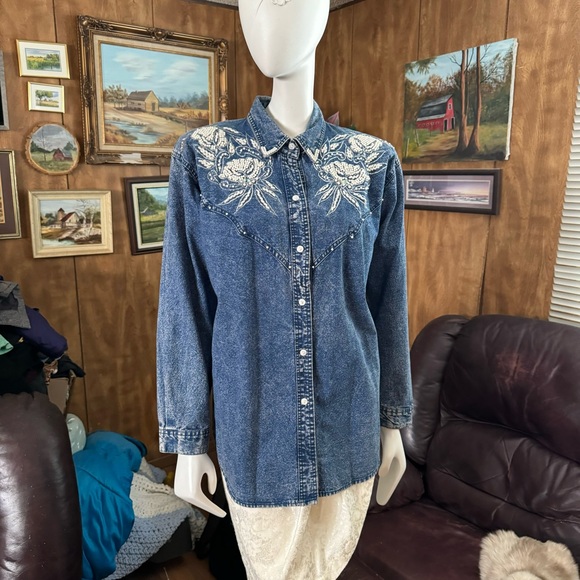 Vintage Denim Button-Up Shirt with Embroidery and Beaded Flowers - Picture 1 of 8